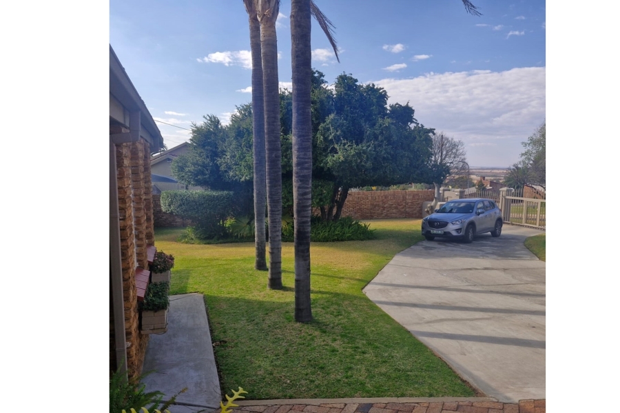 4 Bedroom Property for Sale in Doringkruin North West